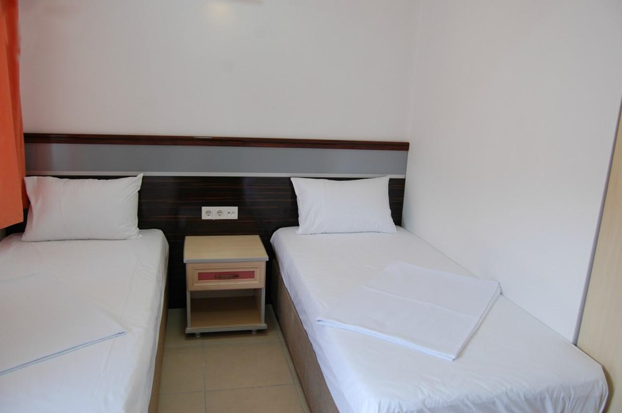 Oeren Konak Otel Esterno foto